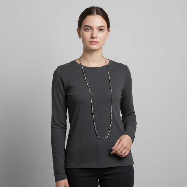 Long twisted metal chain with black beads to enhance the look