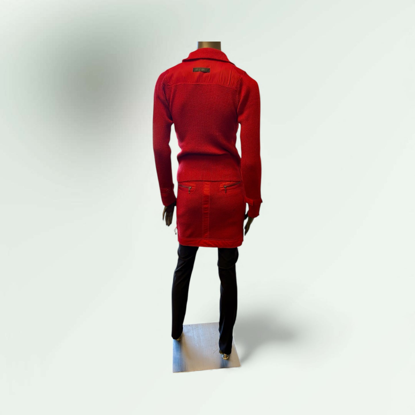 Back view of the Silouette 