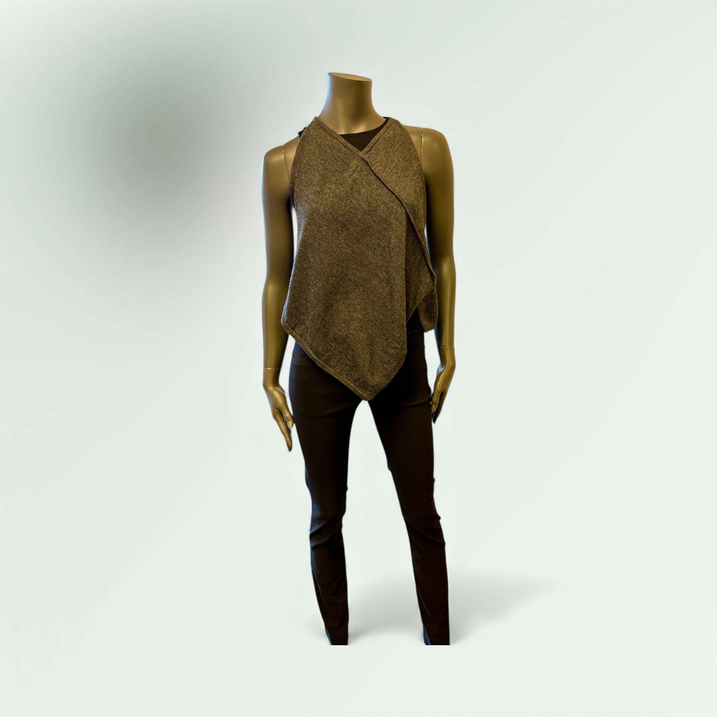 Contemporary Assymetric top with ribbed back style Cabana 80 - Extravagance Fashion 