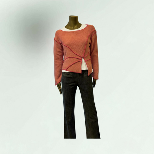 Fuschia Asymmetric Textured Sweater with contrast stitch- Bassa - Lunatisme