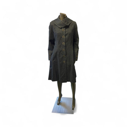 Stylish Long Denim Coat with Gold-Tone Button Detailing STYLE W30/DN