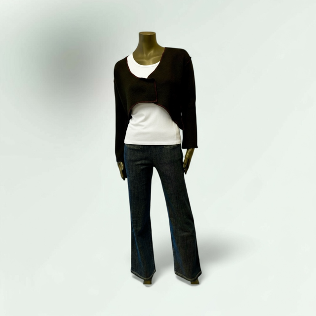 Cropped Asymmetric Knit Cardigan- Varang- Lunatisme