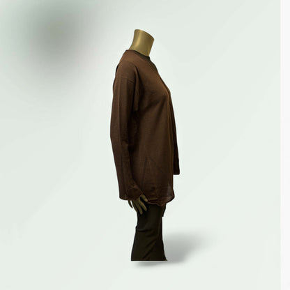 right side view of the Burgandy sweater