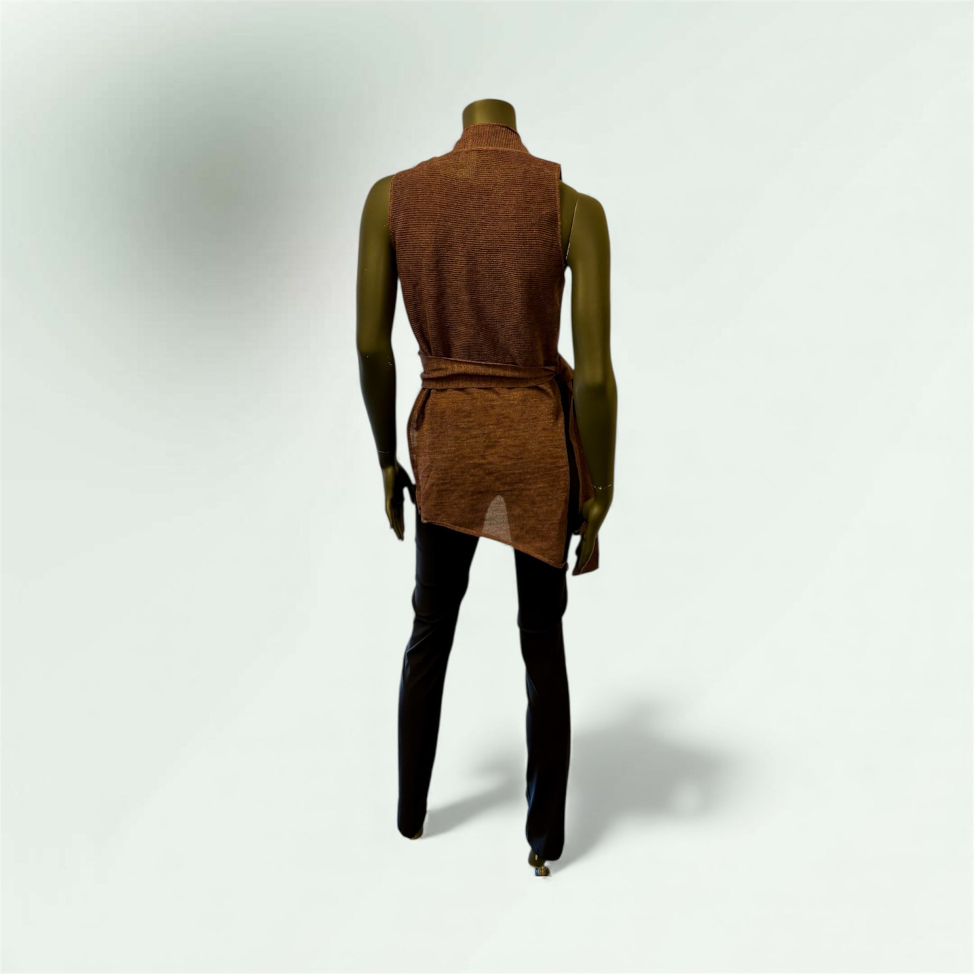 back view of the dusky pink gilet